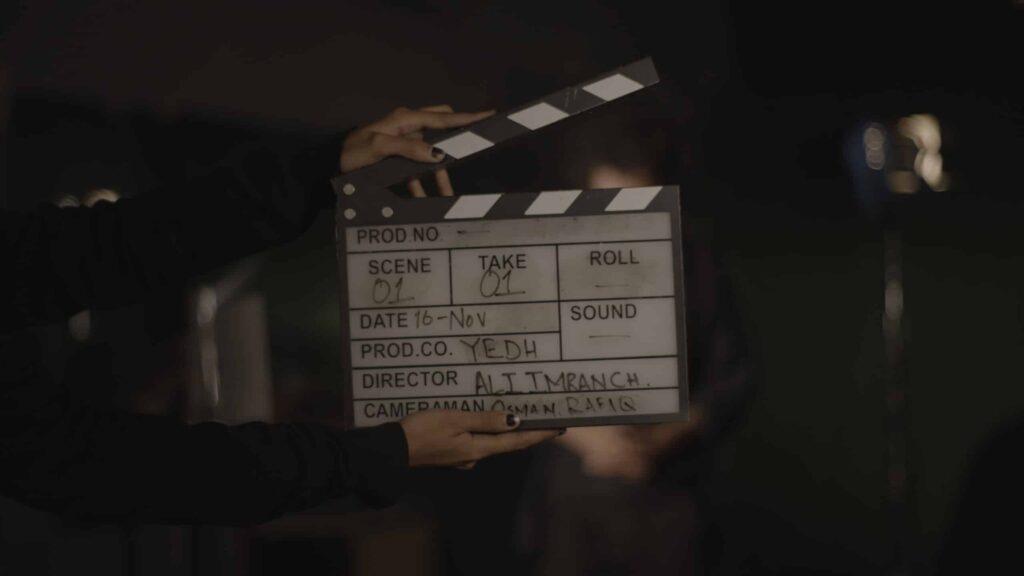 Behind the scenes 11